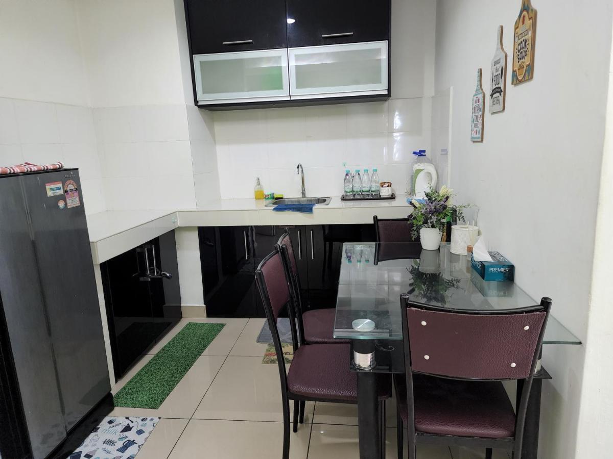 The Viana Apartment IV Κότα Μπάρου Εξωτερικό φωτογραφία